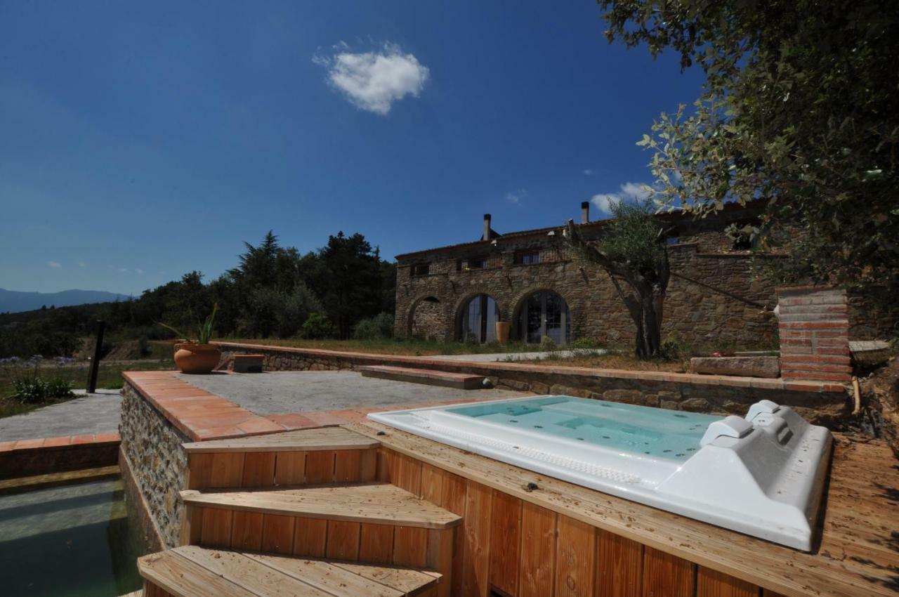 Le Mas Des Colombes Chambres D'Hotes B&B & Spa Oms Eksteriør billede